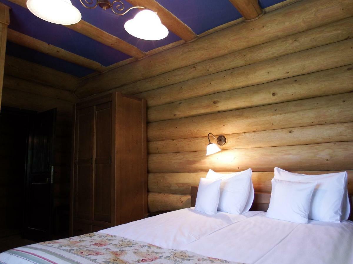 Casa Din Vale Hotel Sacuieu Buitenkant foto